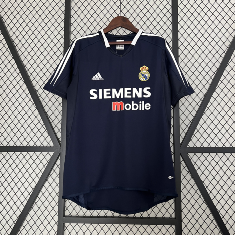Retro Real Madrid 04/05 Away Kit